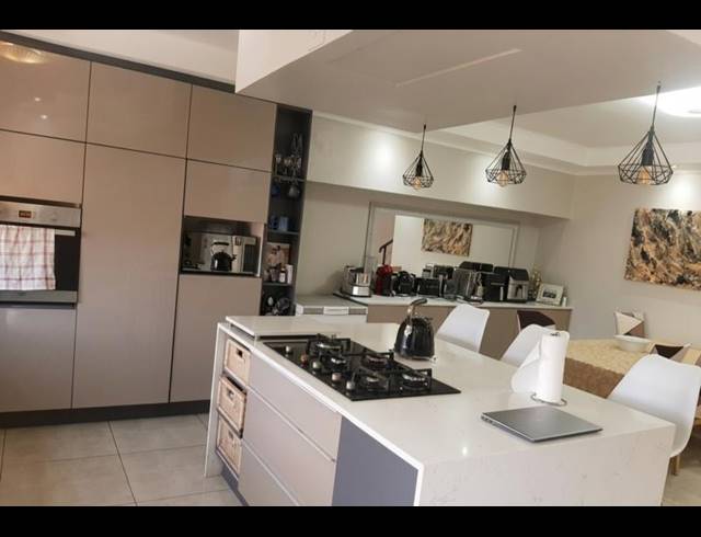 4 BEDROOM APARTMENT FOR SALE IN HALFWAY GARDENS
